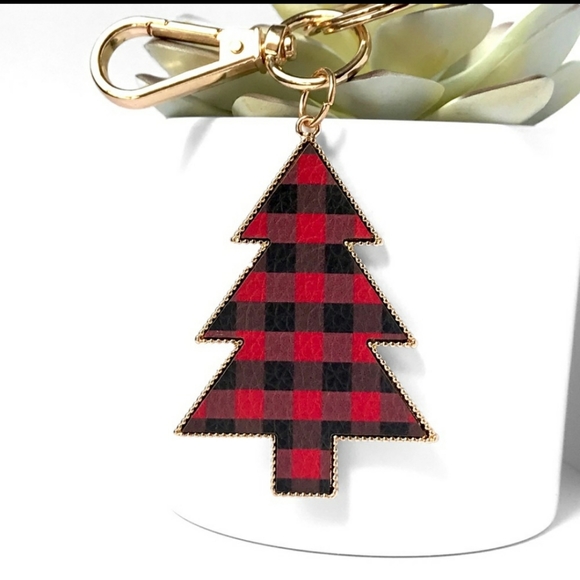 🎄SALE!!Buffalo Plaid Red Black Tree Keychain Gold Tone Holiday Stocking Stuffer - Picture 2 of 3